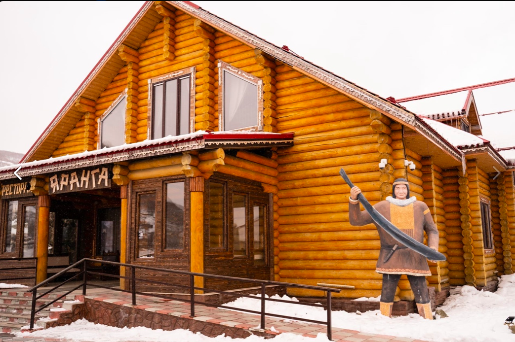 Фотография - Ресторан из бревна в Петропавловске - Камчатском - 885 м2